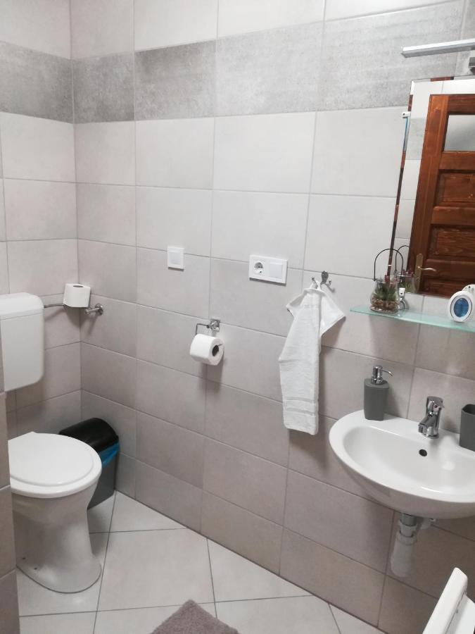 Cinege Vendeghaz Hotel Tolcsva Ngoại thất bức ảnh